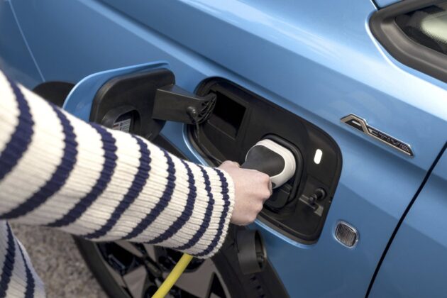 Ford Tourneo Connect Plug-In Hybrid