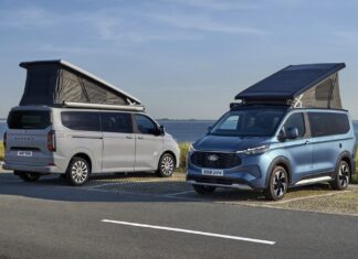 Ford Transit Custom Nugget Active PHEV a verze Titanium s delším rozvorem.