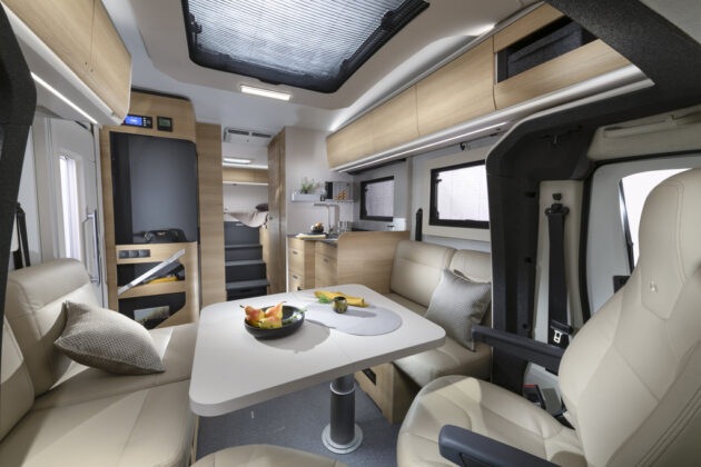 Adria Coral Select 670 DL, modelov&yacute; rok 2027